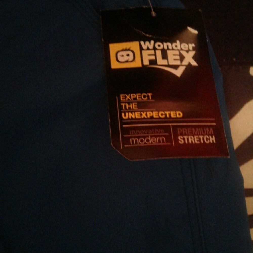 Wonderwink size med bottoms